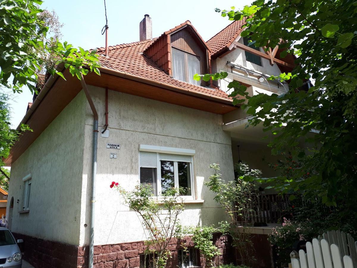 Magdi Apartman Кестхей Екстер'єр фото
